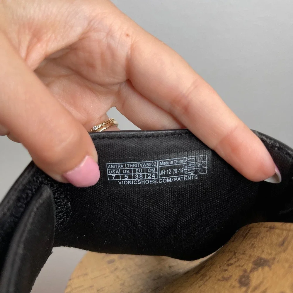 Vionic Anitra Black Leather Cork Wedge Platform Sandals Womens 7